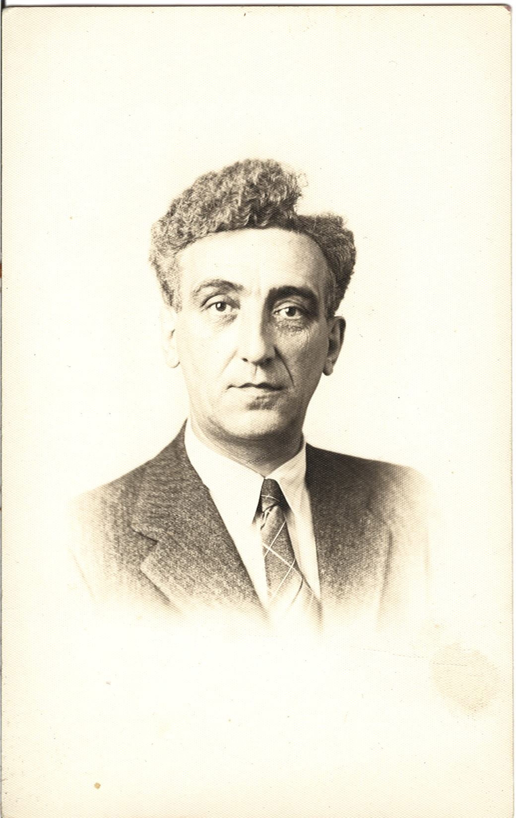 Photo de Henri Denesha prise à l'été 1943